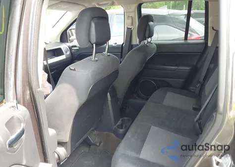 2016 Jeep Compass Sport из США, поврежденный, VIN 1C4NJDBB9GD672487